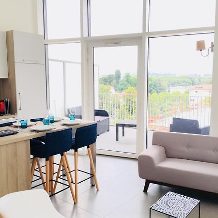 The Boat Apartment Annecy Bagian luar foto