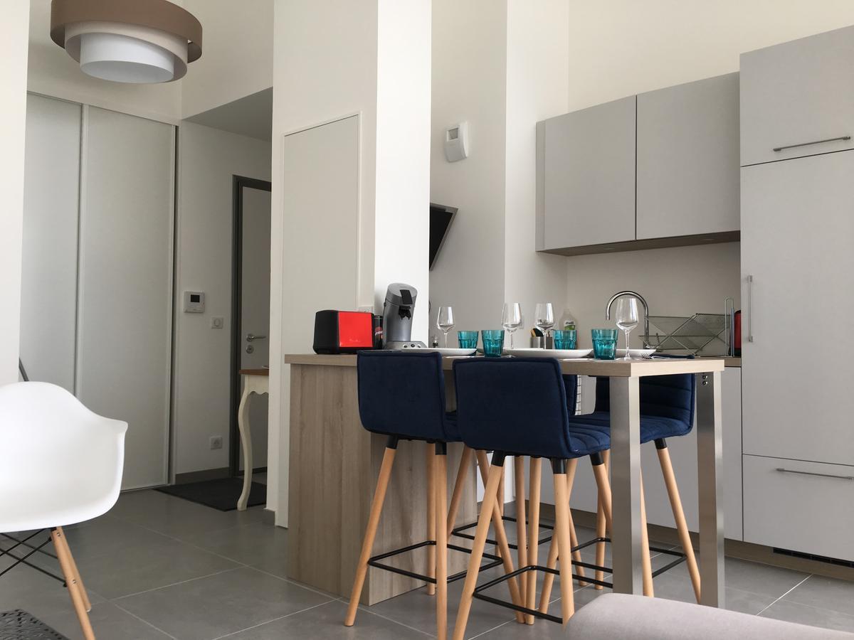 The Boat Apartment Annecy Bagian luar foto
