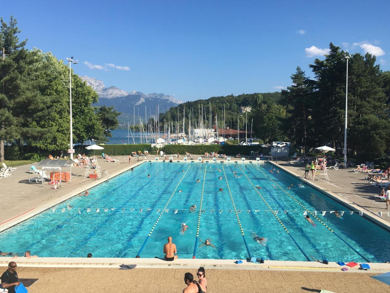The Boat Apartment Annecy Bagian luar foto